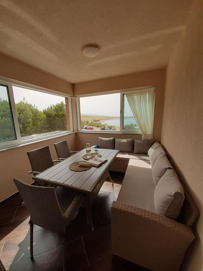 Apartment Dinko โรวานิสกา ภายนอก รูปภาพ