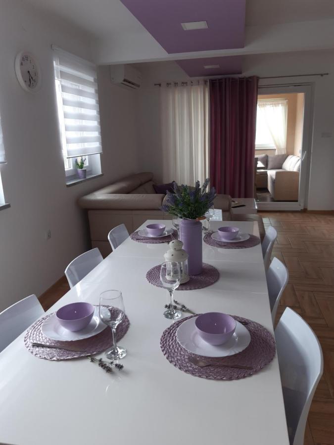 Apartment Dinko โรวานิสกา ภายนอก รูปภาพ