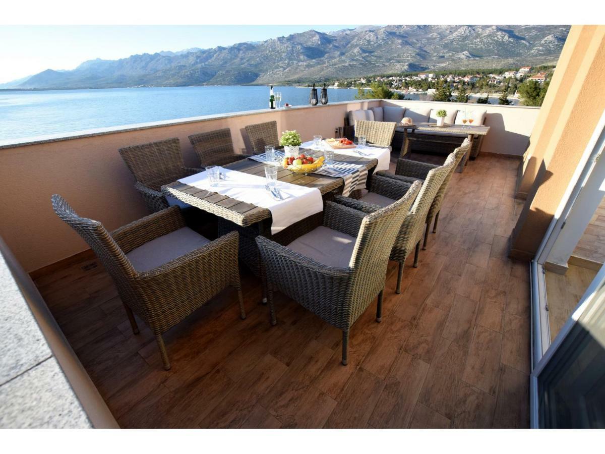 Apartment Dinko โรวานิสกา ภายนอก รูปภาพ